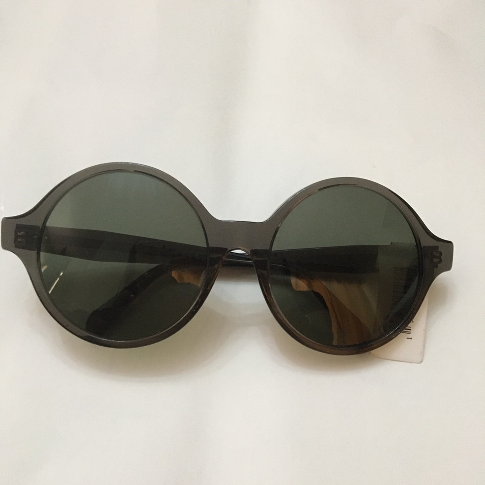 Celine authentic sunglasses 😎